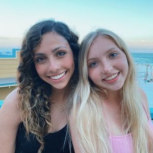 Meet your Posher, Natasha